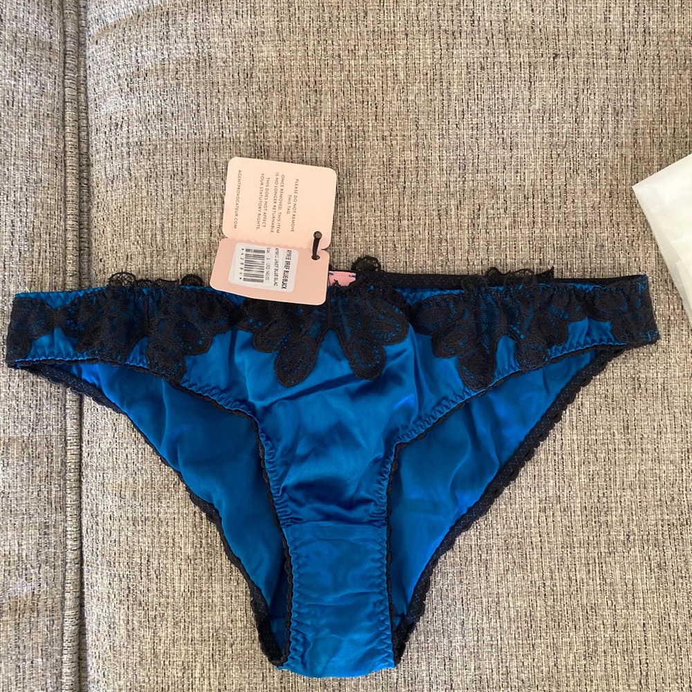 AP Aymee brief in size 3